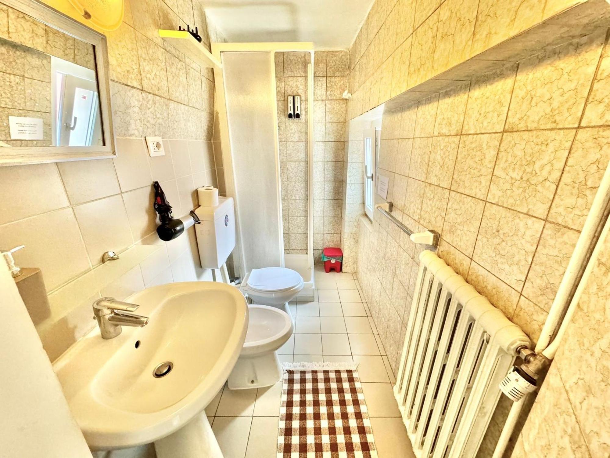 Maison Sarraj Parma Buitenkant foto