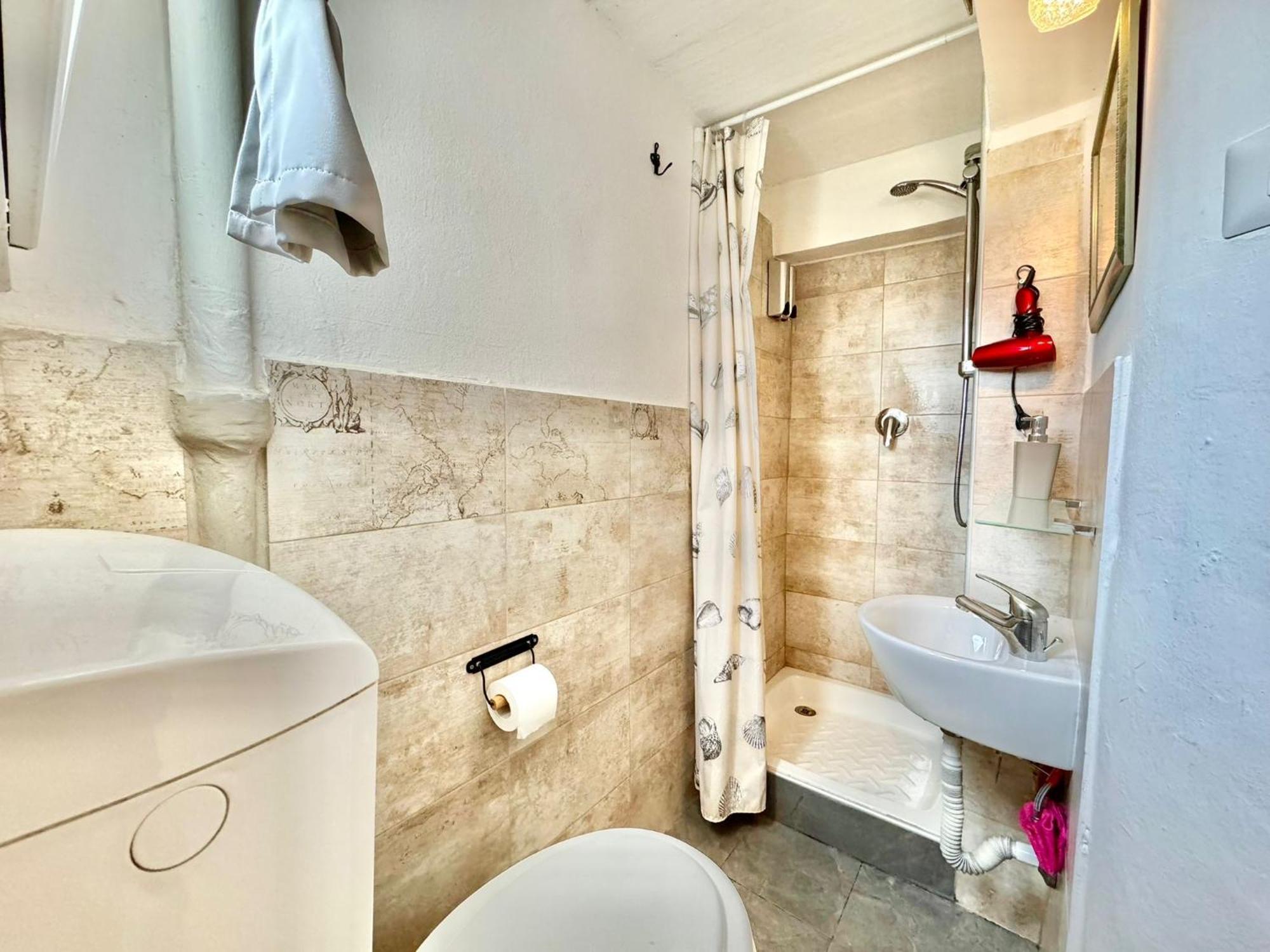 Maison Sarraj Parma Buitenkant foto